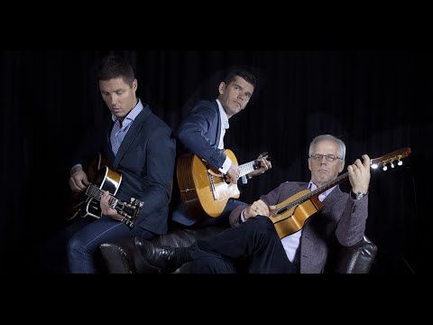 Galerijas bilde 3: AKUSTISKO ĢITĀRU TRIO AG 3 o /A. Hermanis, K. Zemītis, M. Auziņš/