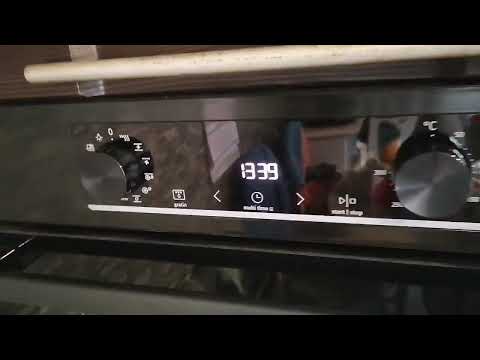 Вид снаружи электрический духовой шкаф Gorenje BOS6737E06B