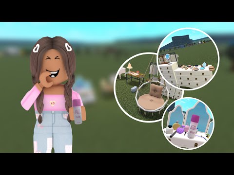 The New Bloxburg Update! *0.11.5! NEW ANIMATIONS?!* | WITH VOICES | Roblox