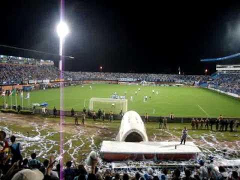 GOL DE FALTA DO GRÊMIO X AVAÍ FLORIPA 21/04/2010