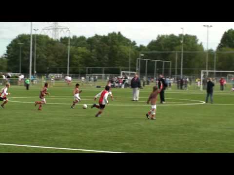 Voetbaltoernooi RKAVV dd 16-05-09 2e wedstrijd DSO F11 - RKAVV F8
