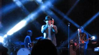 Maximo Park - Braincells live at Acoustic Lakeside 2014 [ACOUSTIC] [HD]