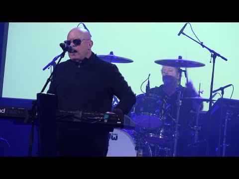 A FLOCK OF SEAGULLS "Space Age Love Song" Norwalk, CT 3/4/23 4K