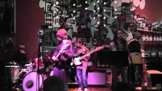 My Hero (Foo Fighers) Cover by Aubrey and The Floats