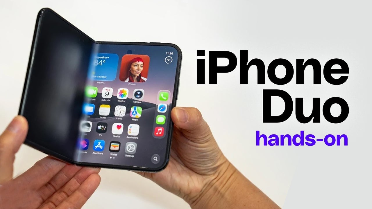 iPhone Duo hands-on