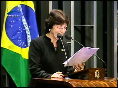 "A cada dois minutos, cinco mulheres são espancadas no Brasil", alerta sen. Ana Rita