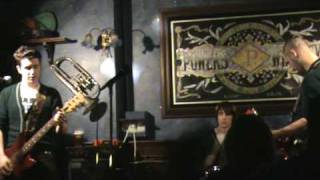 BIG HEAD - a bad Start