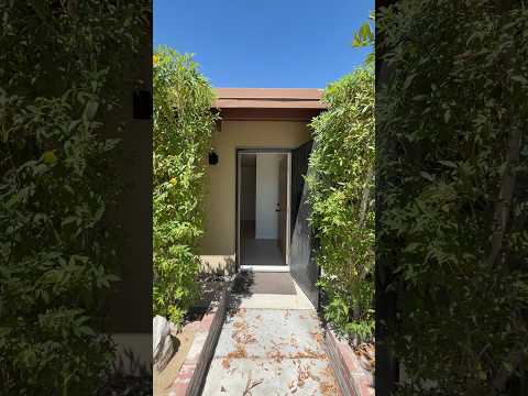 AVAILABLE NOW!! 1 Bedroom, 1 Bathroom Apartment in Palm Springs! property video