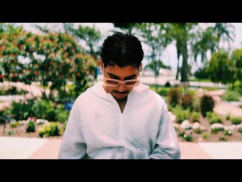 Mike Weys | BELLA (Video Oficial) 🌹