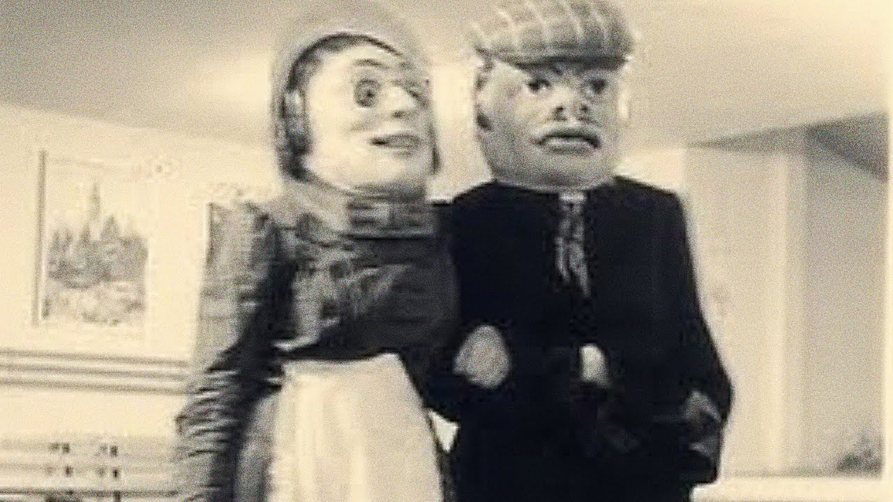 O casal da casa ao lado!