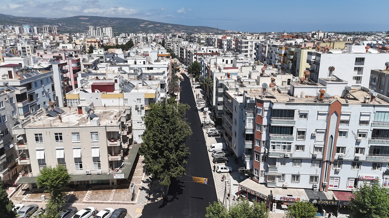 MERSİN BÜYÜKŞEHİR’DEN TAŞUCU’NA SICAK ASFALT HAMLESİ