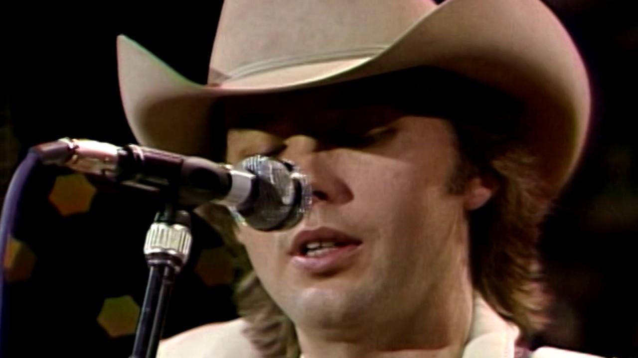 Dwight Yoakam - 