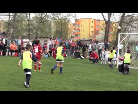 Grupa 2004: Inter Star Sibiu - Kinder Tg.Mures 4-0