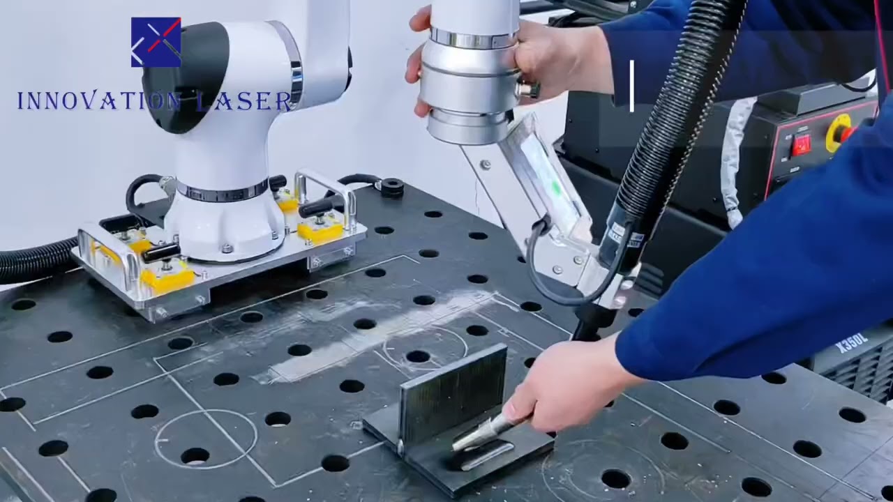 Collaborative mig welding robot