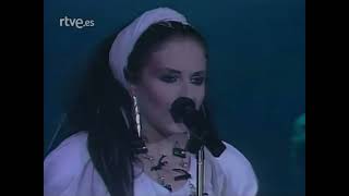 Alaska Y Dinarama - Isis / Un Hombre De Verdad (En Directo)