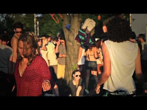 MONKEYBRAIN - BIOLECTRO (Bananenkiste)