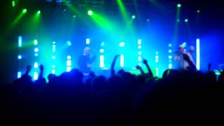 Malk De Koijn - Klap din Hotdog (Mand bider hund)