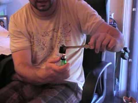 YouTube video about: How to light coconut coals?