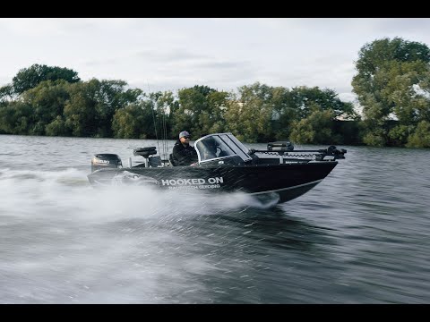 HOOKED ON Raubfisch Guiding. Das All Inclusive Zanderguiding im Hamburger Hafen