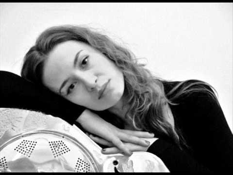 Tanja Tzar - Someone to watch over me