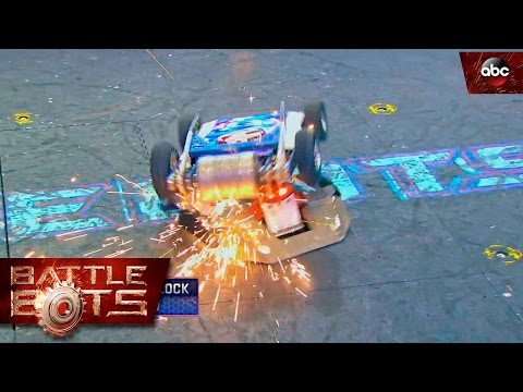 Yeti vs. Lucky - BattleBots