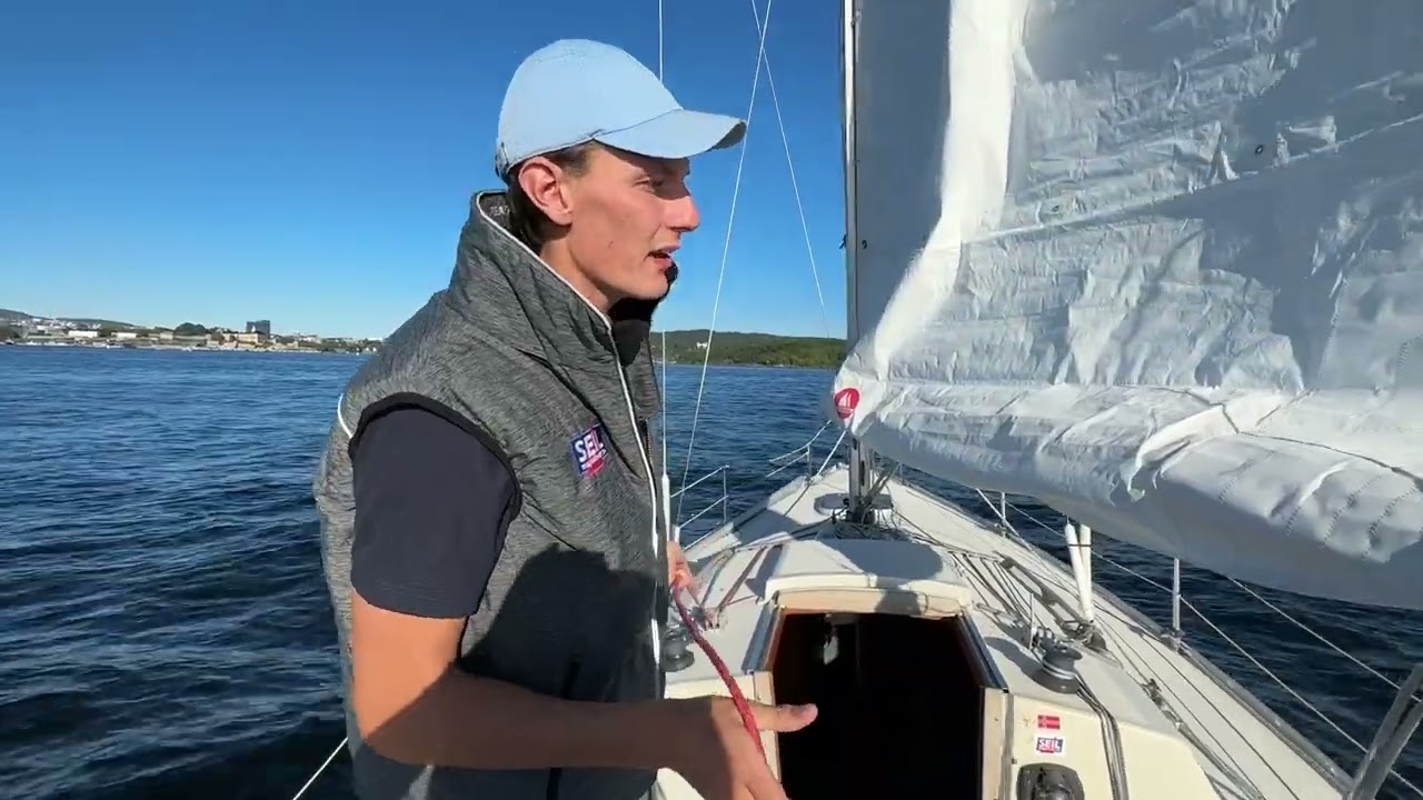 Hoist Mainsail – Sailing for Dummies