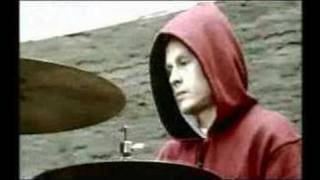 Neljä Ruusua - Valuva Taivas