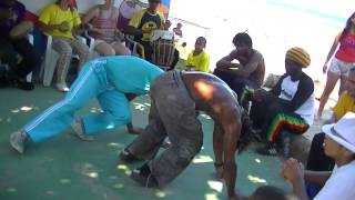 preview picture of video 'Barra Grande I - Grupo de Capoeira de Angola Angoleiros do Mar em 23msr2014 - Parte I'