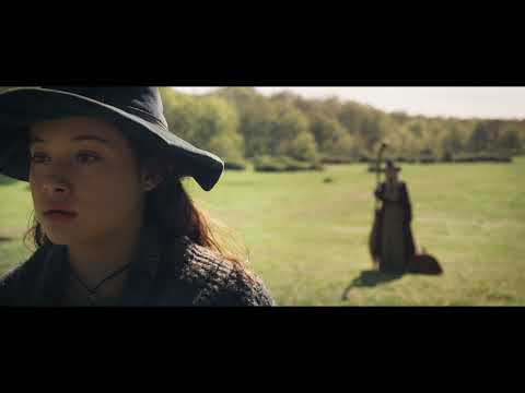 LA BEFANA VIEN DI NOTTE II - LE ORIGINI - Clip dal film "La Befana Vien di notte"