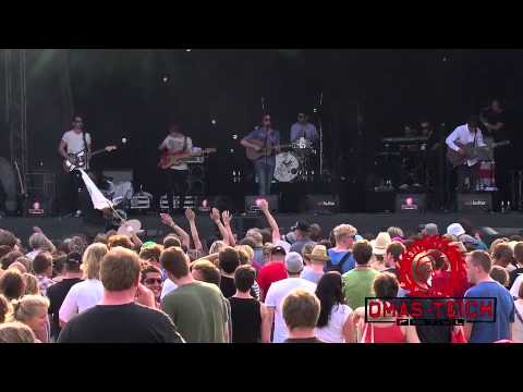 Young Rebel Set - Red Bricks - Live at Omas Teich - Track 7 of 10