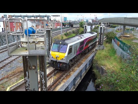 *VERY RARE* Enterprise 201 loco's 227 & 8208 at Newcomen Junction, Docklands Branch