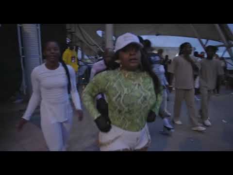 ISIS KINGUE - Au Concert de Fior 2 Bior Palais de la Culture