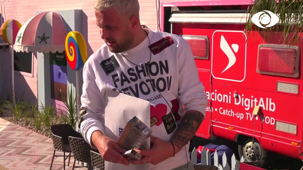 Banorët gëzojnë nga ardhja e cigareve