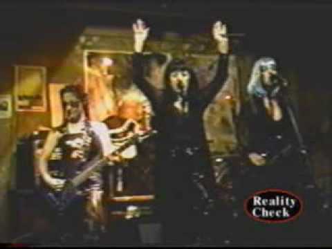 Barbee Killed Kenn at the 2000 California Music awards