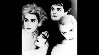 Siouxsie and the Banshees-Supernatural Thing