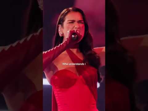 Dua Lipa - Training Season #dualipa #trainingseason #discopop #eurodisco #songlyrics #musiclyrics