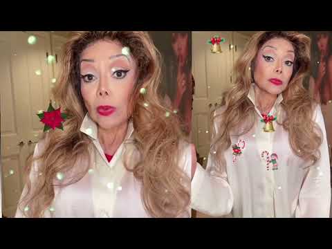 Latoya Jackson, Wishes Happy Christmas Holiday To Her Fans | La Toya Jackson Shares Video  