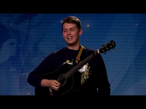 Lucas Wennberg - Me and my friends are lonley av Matt Maeson (hela audition 20… - Idol Sverige (TV4)