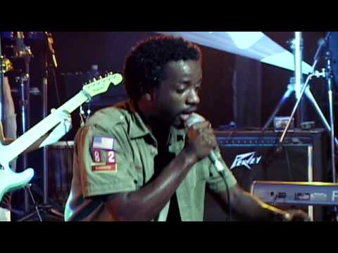 Bambuzal - Sem pedir favor (DVD ao vivo)