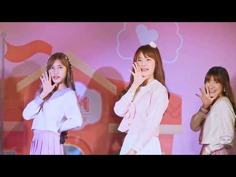 [FanCam] First Impression - Atom CMCafe - CM Cafe School Day - MBK