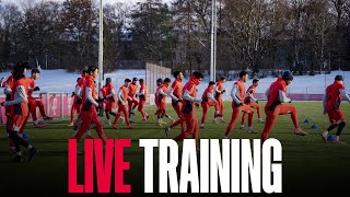 Das erste öffentliche Training des FC Bayern in 2026