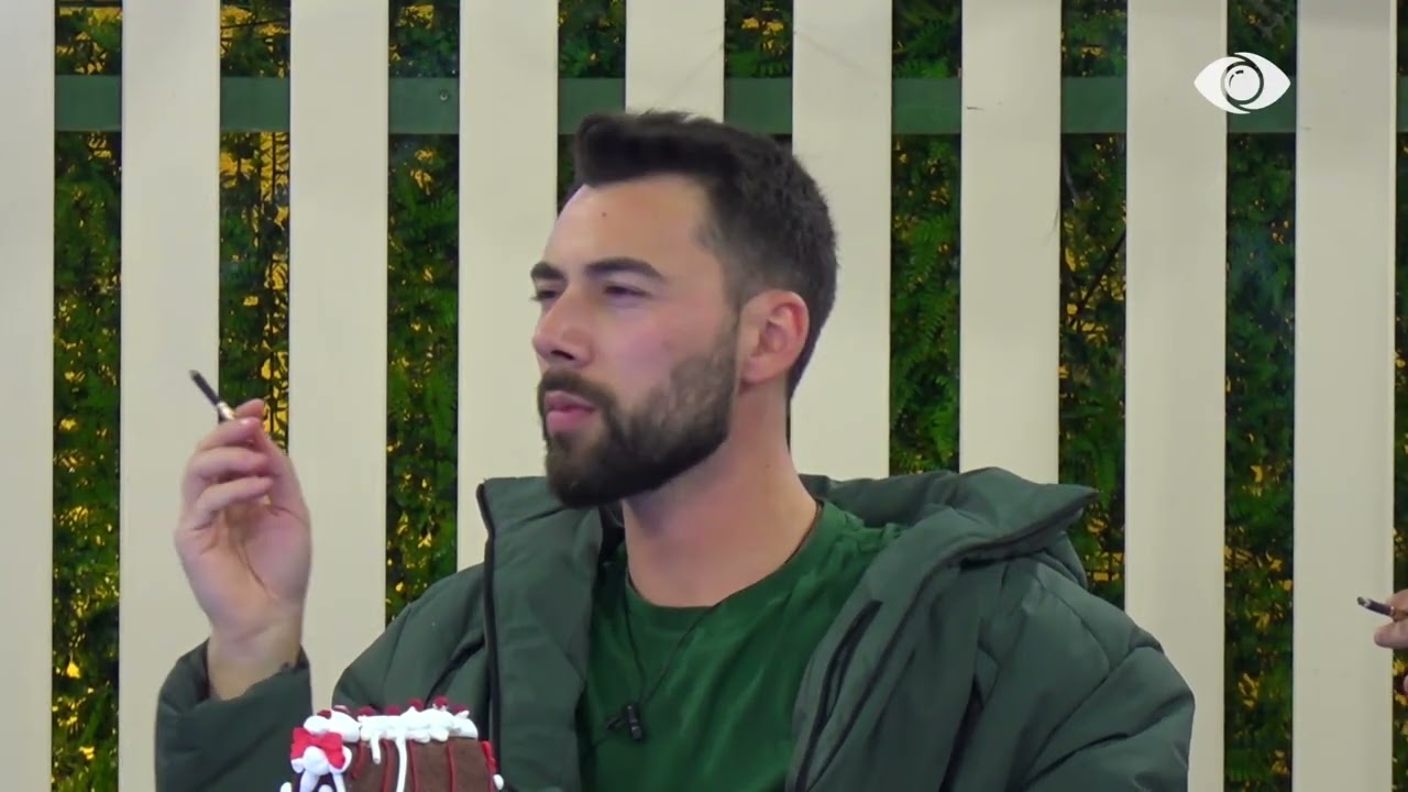 “Jam kurioz kush do të fusi spicat mes Lornës dhe Sabinës”/ Angelo-Juxhinit: Do duan mbrojtje nga Miri…