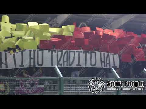🆚 «Unico amore sei, non ti ho tradito mai»: coreografia Osimana vs Maceratese, Coppa Marche 2023-24.