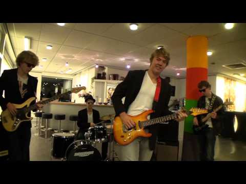 MC Lipdub/cover - Wake Me Up