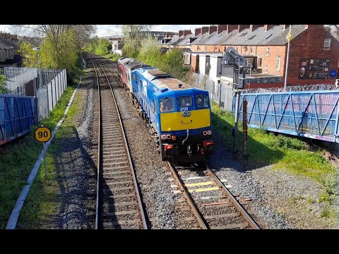 (RARE) NIR 111 Class Loco 111 + Failed 201 Class Loco 227 passing Fane Street Bridge. 25/4/23