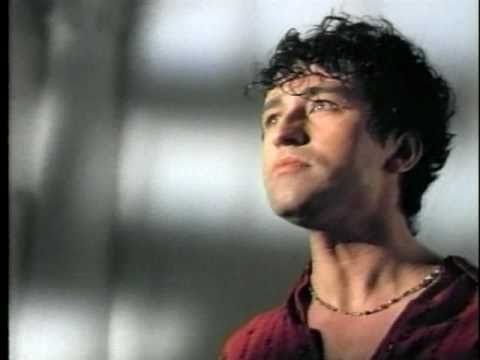 Los Prisioneros - Estrechez De Corazon