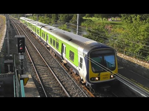 Irish Rail 29000 Class Commuter Train 29414 - Booterstown Station, Dublin