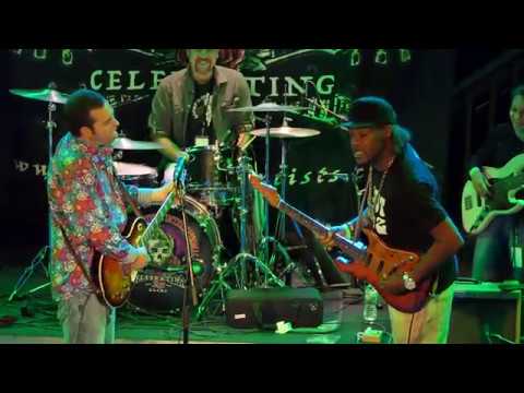 Albert Castiglia & Eric Gales - Can't You See What You're Doing To Me