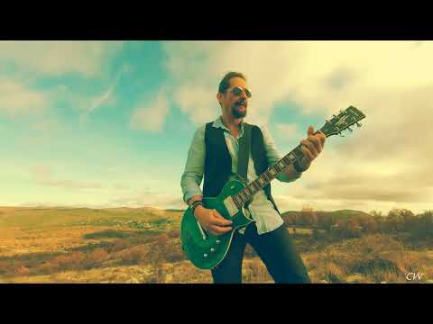Blood and Bone (Official Music Video) #àlaune #singersongwriter #countrymusic #americana #southern