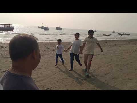 Beach Run by Aninda,Mumu,Shankha and some others.⛱️🌅.